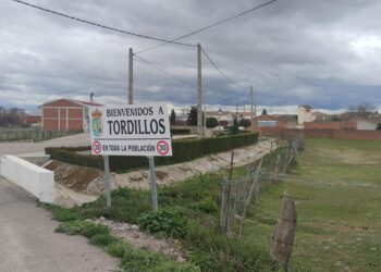 Tordillos y Santiago de la Puebla se «rebelan» contra el cierre de su última sucursal bancaria