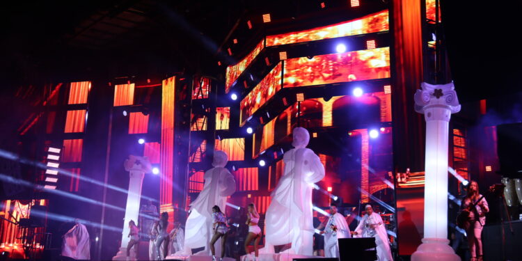 Las dos grandes orquestas del país actuarán en la comarca en agosto: París de Noia en Babilafuente el día 17 y Panorama en Peñaranda el día 19