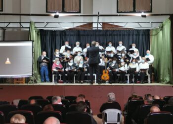 El coro popular de Villoruela se reencuentra con su público tras el obligado parón de la pandemia covid