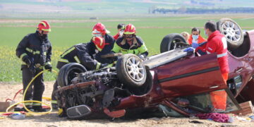 Un accidente en Cantalpino deja a una mujer herida grave y el menor que viajaba con ella resulta herido leve