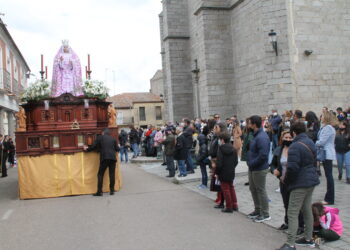 Brillante fiesta anual de la Virgen de la Misericordia en Peñaranda con misa, procesión y relevo en la mayordomía