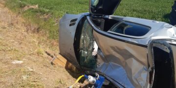 Bomberos de Peñaranda intervienen en un aparatoso accidente de tráfico en Garcihernández