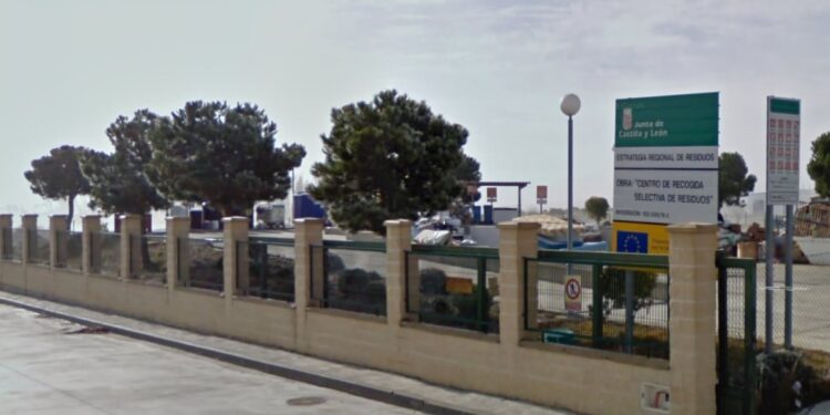 Peñaranda en Común pide aumentar la vigilancia del Punto Limpio para evitar actos vandálicos y robos en las instalaciones