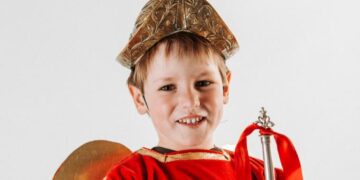 Peñaranda ya tiene a su niño San Miguel: Alonso Sánchez García, que recuperará la tradición tras el parón de la pandemia covid