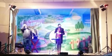 Los mayores de Villaflores renuevan su junta directiva y disfrutan de una animada tarde con merienda y magia