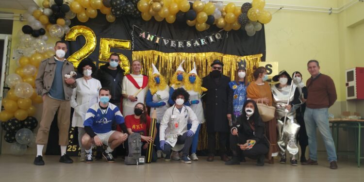 Intensa jornada de actividades lúdicas y deportivas en el XXV cumpleaños del instituto Senara de Babilafuente