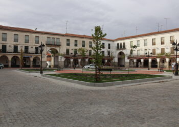 El PP de Peñaranda pide que el dinero sin gastar en 2021 para pintar fachadas se incremente en la partida de este año