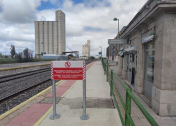 La estación de tren de Peñaranda estrenará un servicio personalizado de atención, información y venta remota al cliente