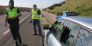 Un peñarandino sale ileso de un aparatoso accidente por alcance en la autovía A-50 en Gimialcón
