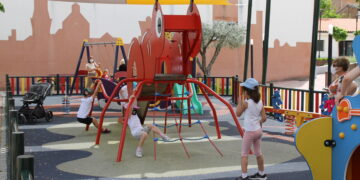 Alumnos del colegio Severiano Montero, de Peñaranda, disfrutan de la primera salida tras la pandemia covid