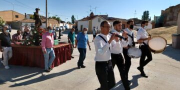 El Ayuntamiento de Cantaracillo convoca el concurso para elegir el cartel anunciador de las fiestas de la Asunción y San Roque