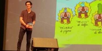 El peñarandino Manuel Álvarez gana el premio votación popular en Salón del Cómic de Barcelona por su obra «THE»