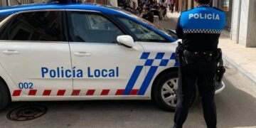 El fin de semana deja intervenciones de la Policía Local por molestias por ruidos y un delito contra la seguridad vial