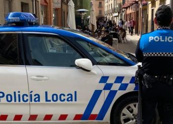 El fin de semana deja intervenciones de la Policía Local por molestias por ruidos y un delito contra la seguridad vial