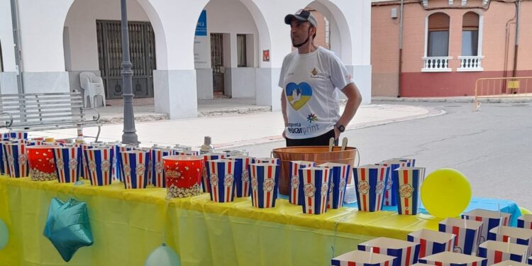 El cóctel solidario «El sabor de las nubes» recauda en Cantalapiedra 580 euros a beneficio de los refugiados ucranianos