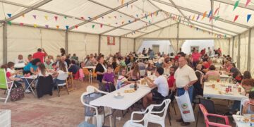 El Campo de Peñaranda despide sus fiestas con juegos tradicionales y baile con la charanga Dale Kaña 2.0