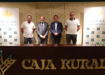 Caja Rural renueva los acuerdos de colaboración con las principales asociaciones del sector agrario salmantino
