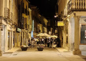 El PP de Peñaranda pide una reunión para estudiar la ordenanza de terrazas a raíz de las últimas quejas de los hosteleros