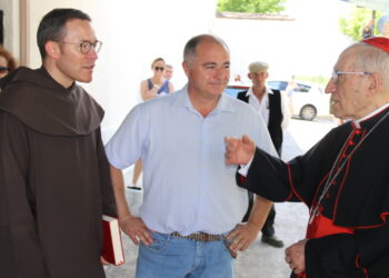 El cardenal Rouco Varela preside en Mancera de Abajo la misa conmemorativa de los 450 años de la reforma carmelita