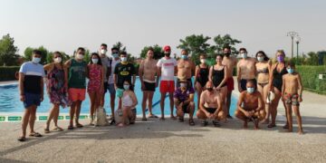 Macotera volverá a mojarse por la esclerosis múltiple y recaudará fondos con una actividad en las piscinas el 10 de julio