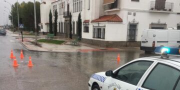 Peñaranda solucionará las inundaciones en la avenida de Salamanca con un nuevo colector en esa zona