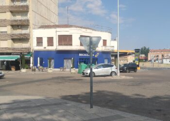 La señalización del cruce «caótico» de Peñaranda que tendrá que esperar a pesar de las peticiones vecinales