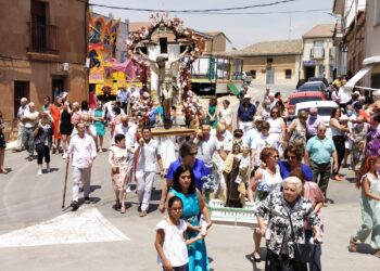 Villoruela honra a la Virgen del Carmen y al Santo Cristo de la Esperanza en el día grande de sus fiestas patronales