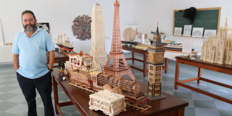 De un portaviones americano a la catedral de Milán sin salir de Santiago de la Puebla gracias a Benjamín Delgado