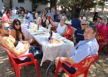 Palaciosrubios «calienta motores» para sus fiestas con una caldereta solidaria en su semana cultural