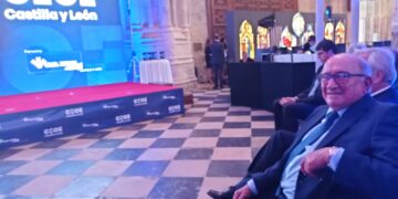 La Confederación de Organizaciones Empresariales de Castilla y León reconoce la labor de César Serna al frente de Dulca