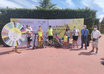 Tarazona de Guareña, Pedroso de la Armuña y Alconada recibirán este verano el concurso «La Ruleta del Reciclaje»