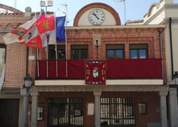 Una avería deja sin teléfono fijo a Macotera generando problemas en el Ayuntamiento y varias empresas