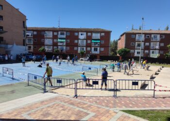 Los torneos de calva y rana reúnen a más de un centenar de participantes en el parque La Huerta de Peñaranda