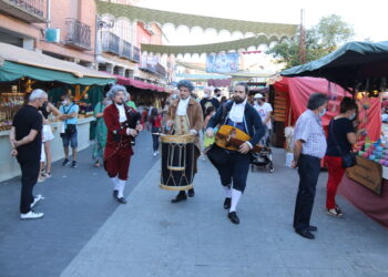 Pasacalles y música animarán el Mercado Barroco en la plaza de España de Peñaranda del 19 al 21 de agosto