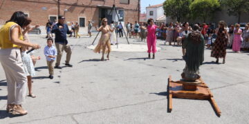 Vivas a la Virgen de la Asunción y a España en Aldeaseca de la Frontera que hoy cierra sus fiestas patronales