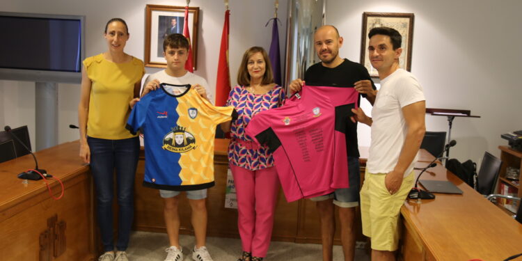 Cuenta atrás para el partido de fútbol sala con el que se reinaugurará el pabellón cubierto de Peñaranda este viernes