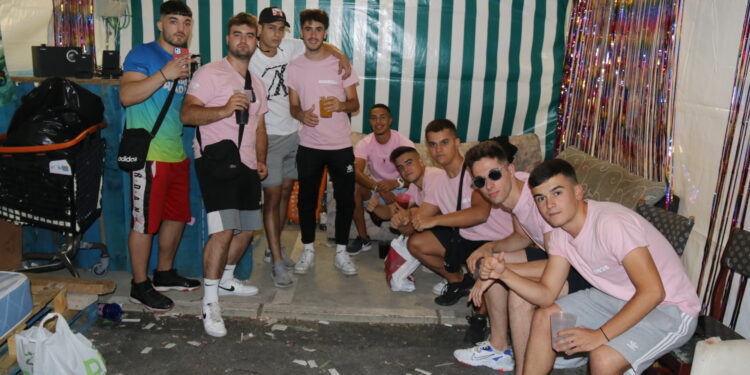 Multitudinaria parrillada en Peñaranda a beneficio de los refugiados ucranianos de la comarca