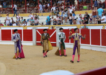 Tarde triunfal en La Florida, de Peñaranda, con Daniel Luque, Manuel Diosleguarde y Sergio Pérez saliendo a hombros del coso