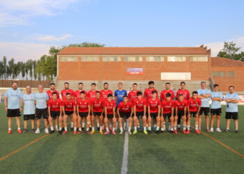 El Club Deportivo Peñaranda prepara ya la nueva temporada en Regional de Aficionados de la mano de Garri