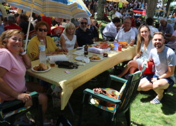 Rágama vive sus fiestas de agosto con una gran participación en los actos programados y con la alegría de las peñas