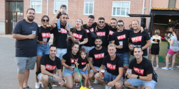 Babilafuente da el pistoletazo de salida a sus fiestas de San Roque con una ruta de peñas acompañada por la charanga