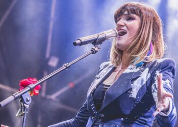 Rozalén: «Se nota la euforia de la gente, las ganas de recuperar lo perdido por parte del público y por nuestra parte»