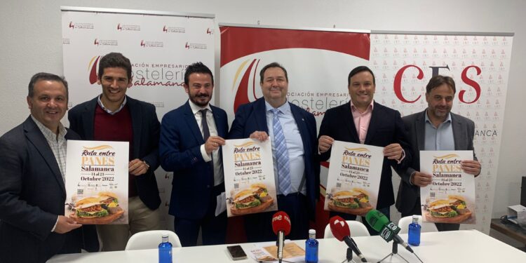 La ruta de tapas «Entre panes Salamanca» llega a Peñaranda de la mano de Los Álamos Laboratorio Gastronómico