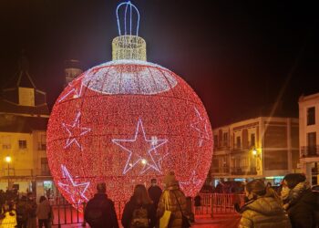 Peñaranda apuesta por mantener el alumbrado navideño como reclamo para atraer visitantes y ayudar a dinamizar el comercio