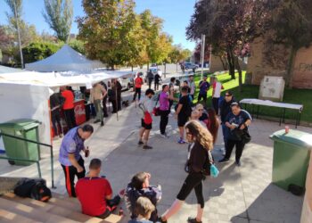 El torneo de fútbol sala de la Esperanza y el parque infantil animan la despedida de las fiestas patronales en Peñaranda
