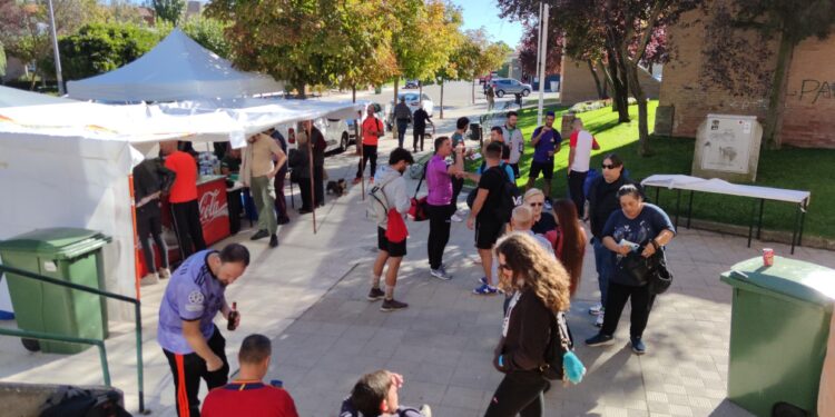 El torneo de fútbol sala de la Esperanza y el parque infantil animan la despedida de las fiestas patronales en Peñaranda