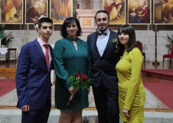 Teo Marcos, maestro coctelero de Los Álamos, y su esposa Teresa celebran sus Bodas de Plata en Peñaranda