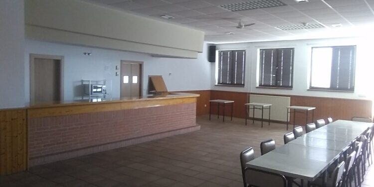 El Campo de Peñaranda busca arrendatarios para el nuevo bar municipal completamente equipado para su funcionamiento