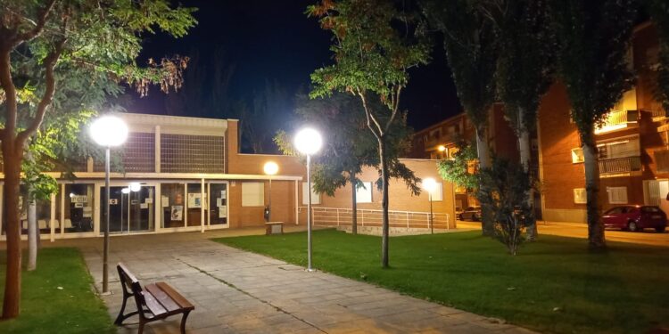 Peñaranda en Común propone reducir a la mitad el alumbrado público ante la fuerte subida de la electricidad