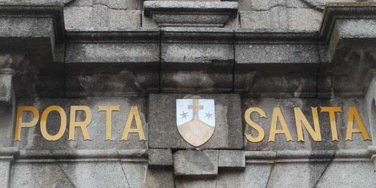 Todo listo para la apertura de la Puerta Santa en Peñaranda en una ceremonia que presidirá el vicario general de la Diócesis